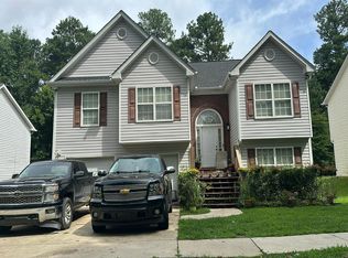 1415 Stephens Pond Vw, Loganville, GA 30052