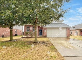 206 Mossy Rock Dr, Hutto, TX 78634