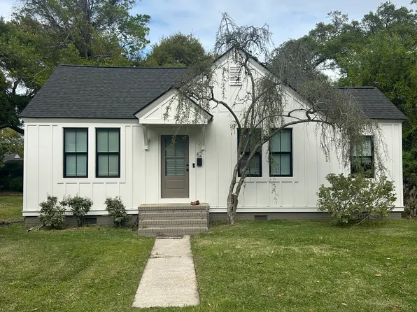 62 Avondale Ave, Charleston, SC 29407