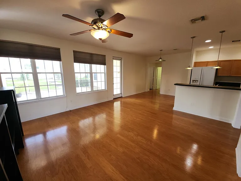 3625 Longfellow Rd — Photo 7