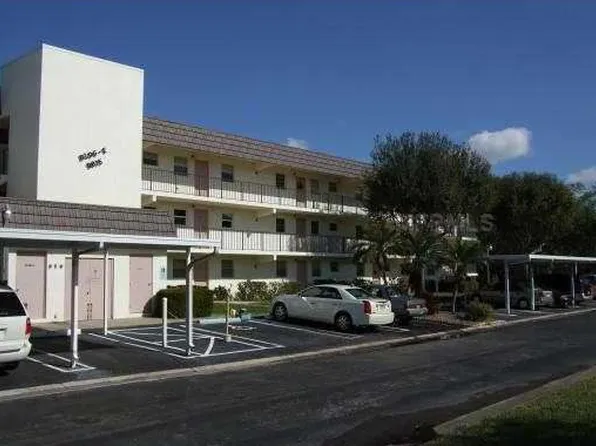9815 47th Ave N APT 108, Saint Petersburg, FL 33708