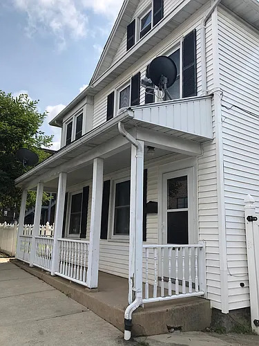 611 5th Ave Photo 1