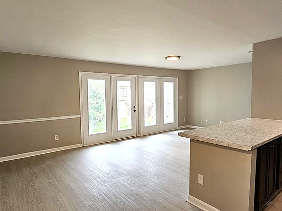 3rd image of 3109 Darden Rd Unit B