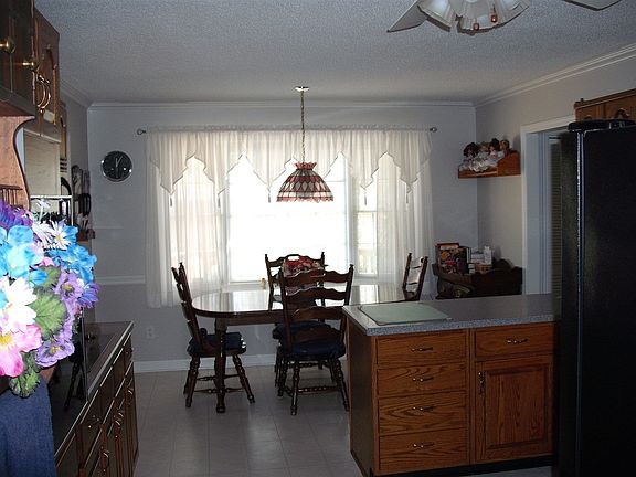 Kitchen nook