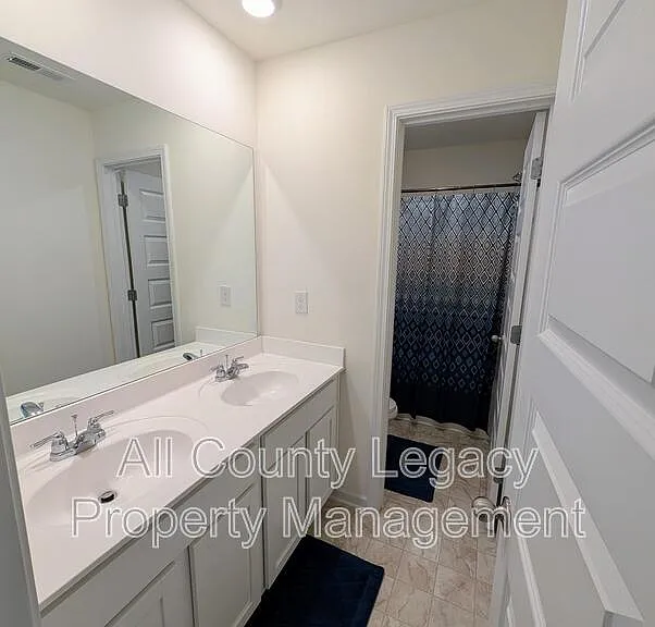 928 Blue Juniper Cir — Photo 13