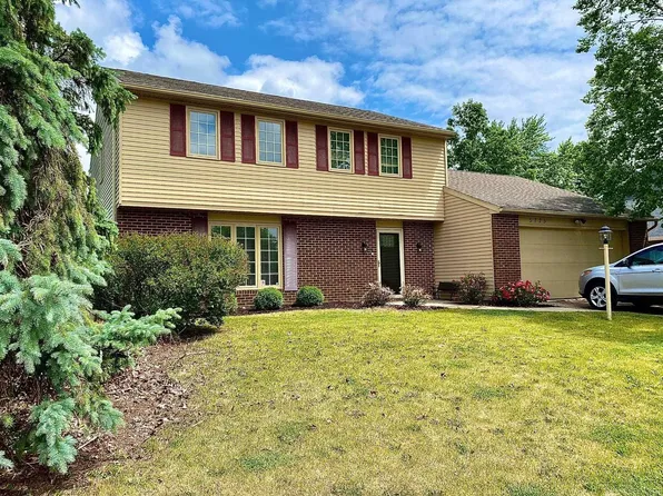 5725 Thoreau Ave, Fort Wayne, IN 46815