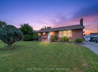 41 2nd Ave, Quinte West, ON K8V 5M5