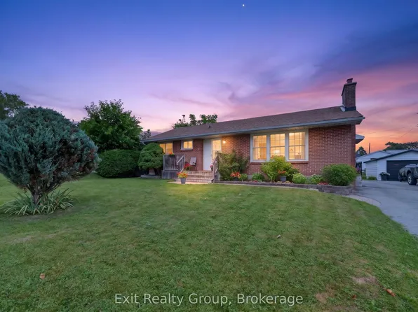 41 2nd Ave, Quinte West, ON K8V 5M5