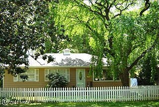 1st image of 304 Giddings Ave