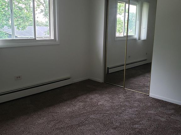 4th image of 508 Schroeder Ave
