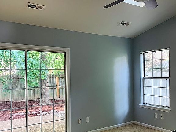 4th image of 245 Ashridge Ln