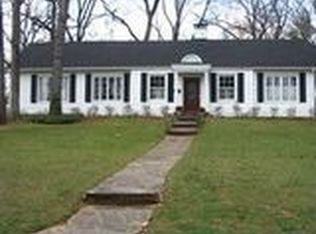 421 Hampton Ct, Athens, GA 30605