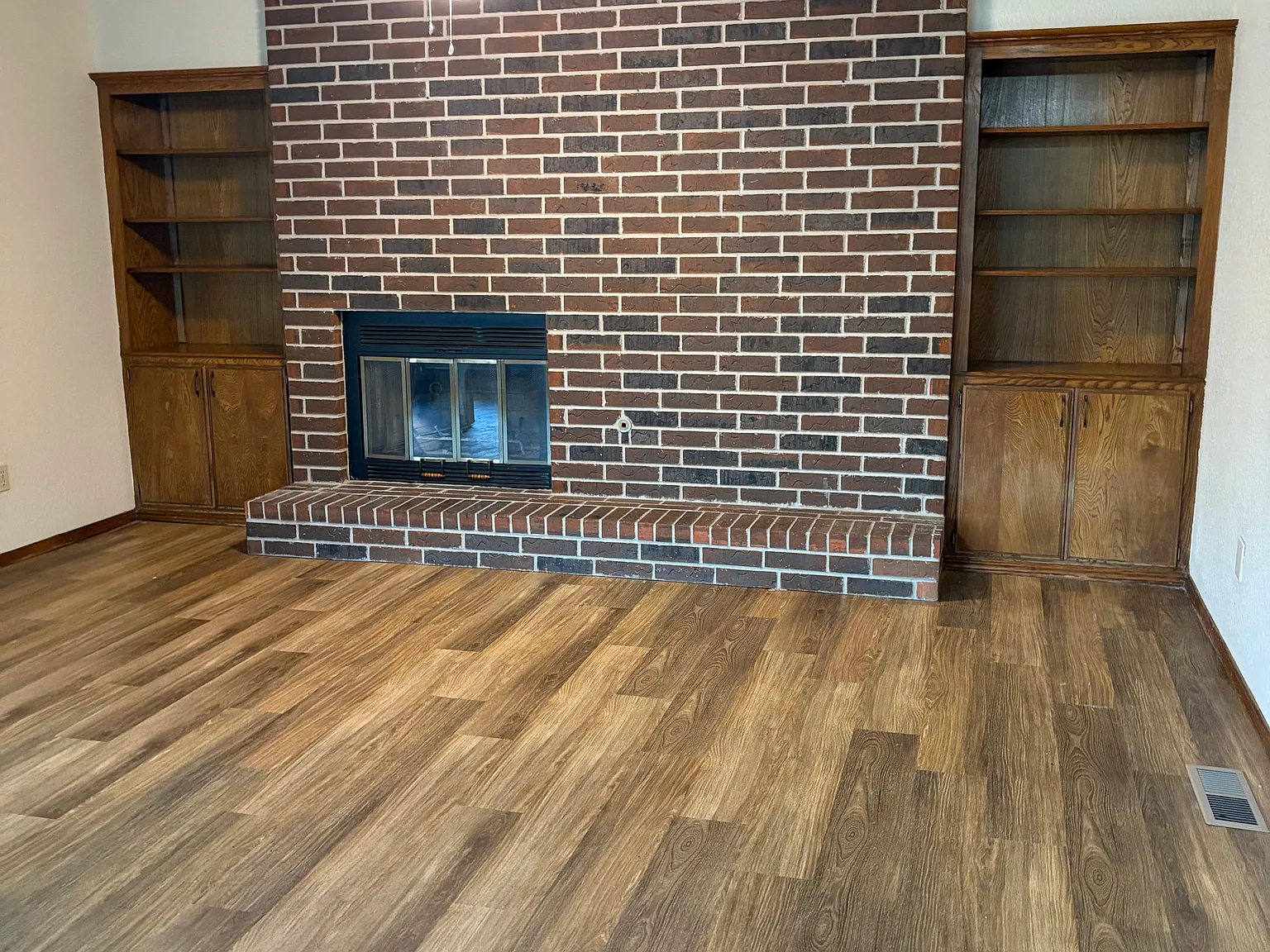 3 bed, 1400 sqft, $1,600 — Photo 4