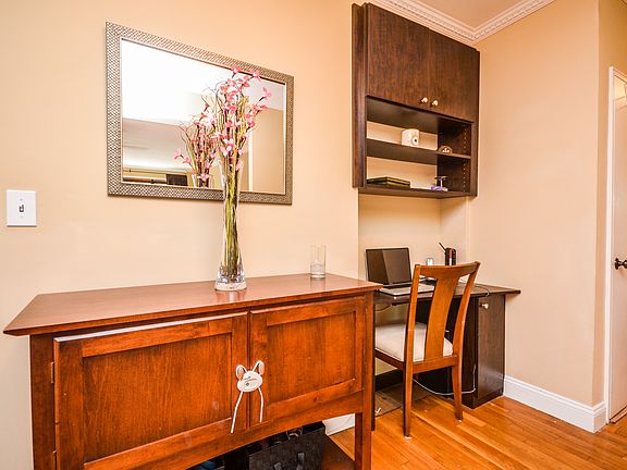 4th image of 325 Main St APT 3B