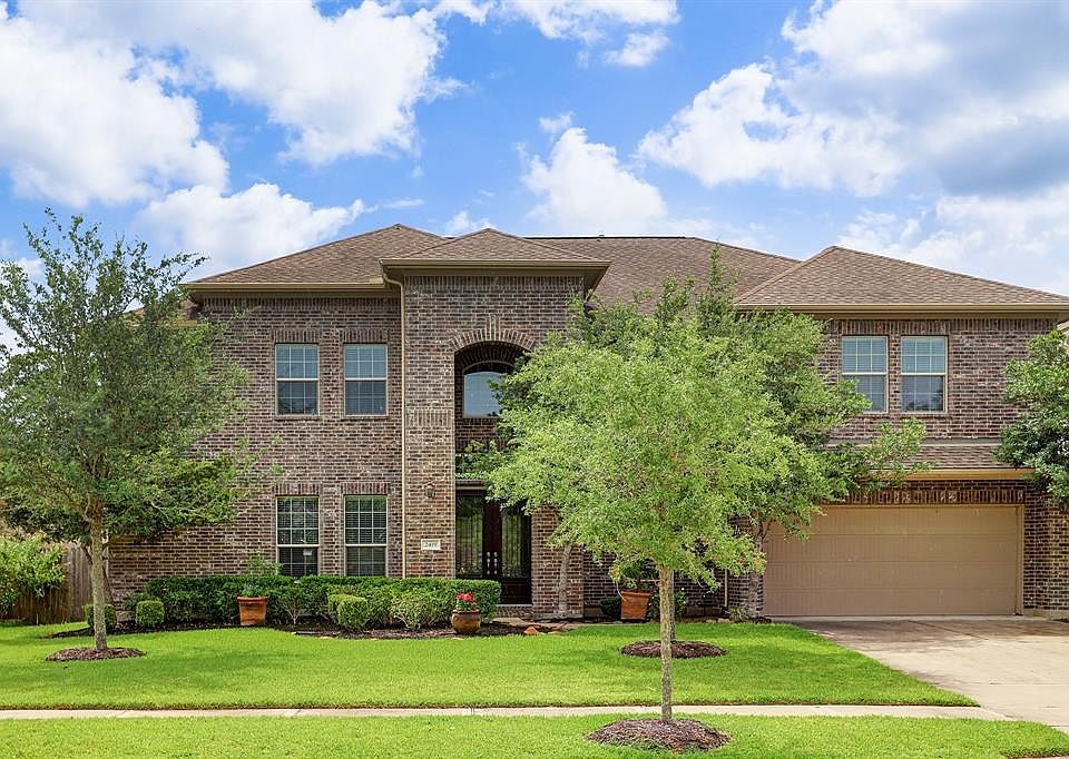 1st image of 2419 Malaga Ln