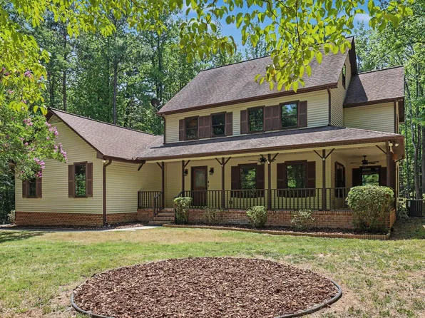 400 Shetland Rd, Rougemont, NC 27572