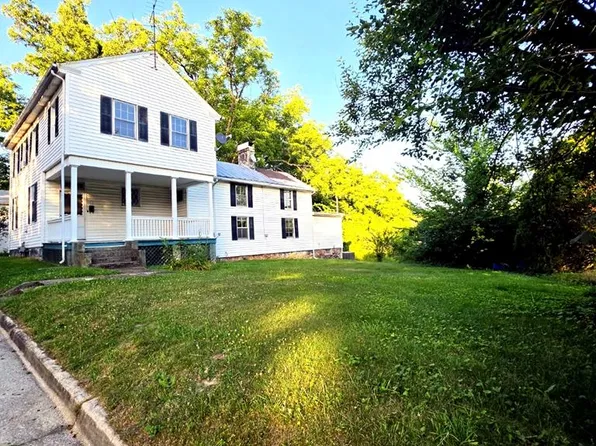 435 E North St, Wytheville, VA 24382
