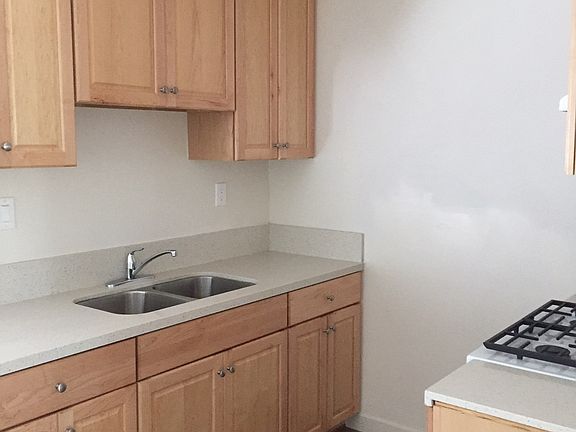 2nd image of 365 Bonair St APT 18