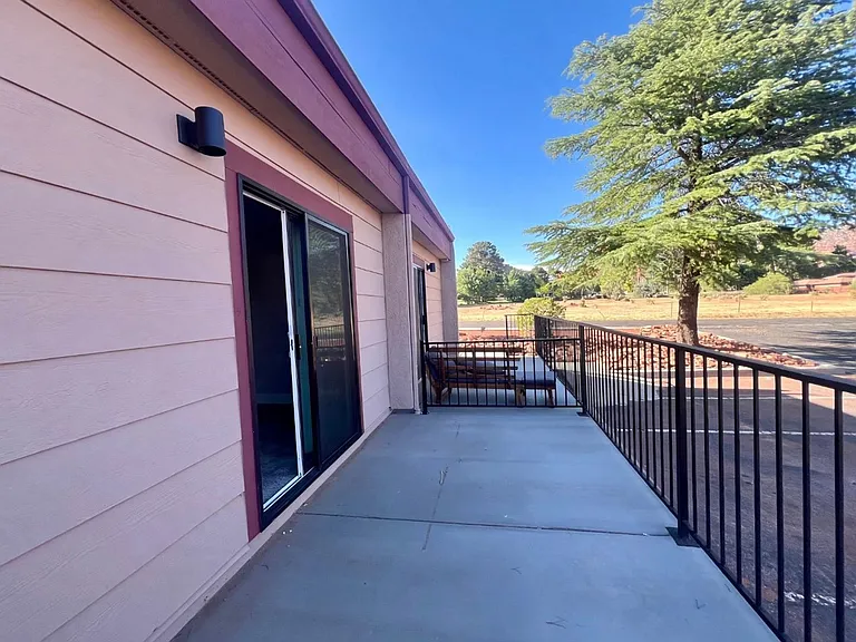 Red Rock Villas — Photo 24
