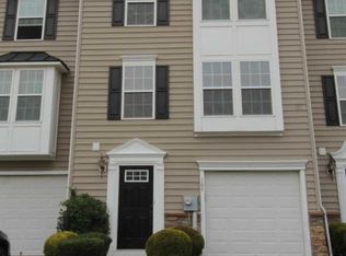 105 Susan Cir, Gilbertsville, PA 19525