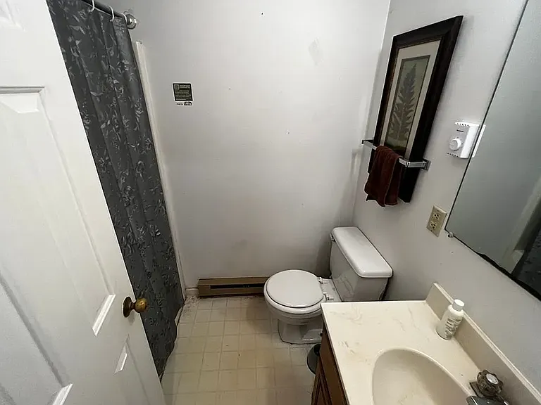 32 Salem Pl — Photo 7