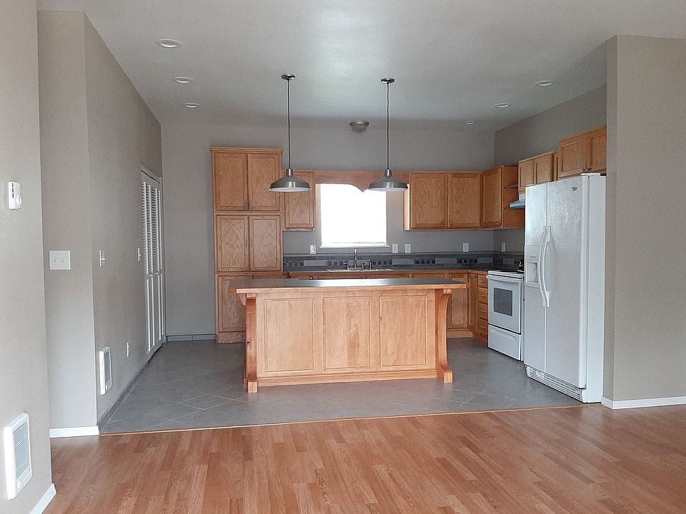 1st image of 1308 Mozi Ln