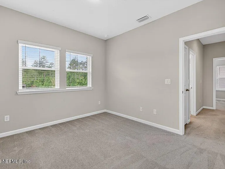 21 Yardley Court St — Photo 37
