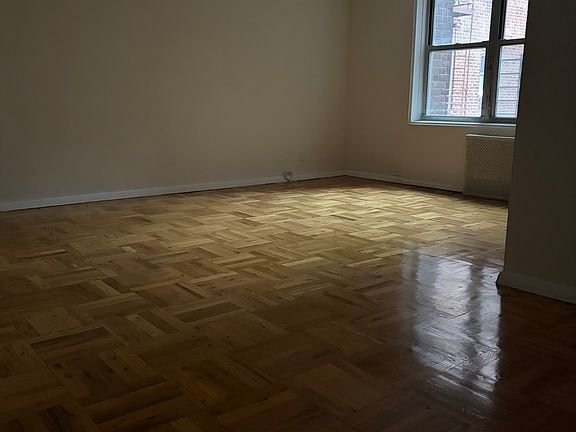 3rd image of 365 Bronx River Rd APT 2A