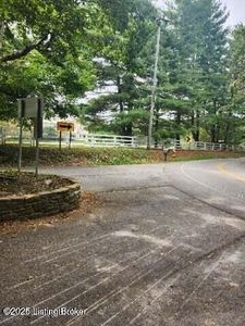 8 Wolf Pen Ln, Prospect, KY, 40059