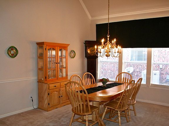 3rd image of 1204 Whispering Oaks Dr