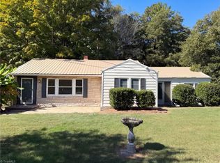 3511 Helmstetler Rd, Lexington, NC 27295