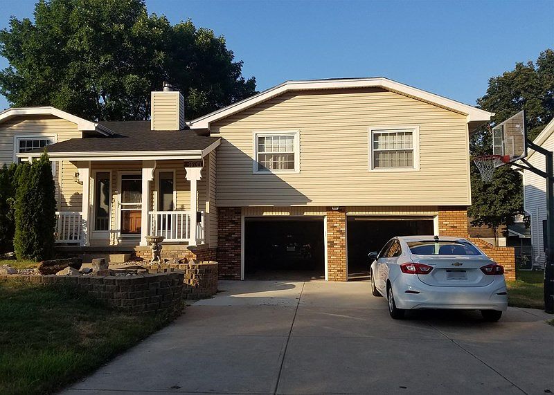 1st image of 1204 Cottonwood Cir