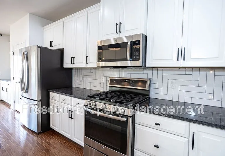 2023 Serviceberry Rd — Photo 18