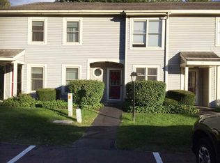23 Minuteman Ct, Halfmoon, NY 12065