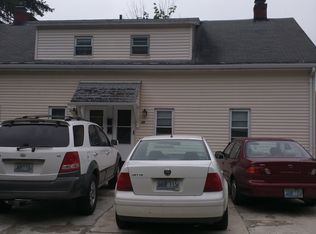 29 Douglas St, West Warwick, RI 02893