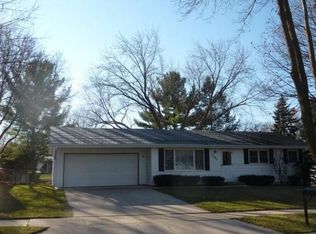 4605 Hamlet Pl, Madison, WI 53714