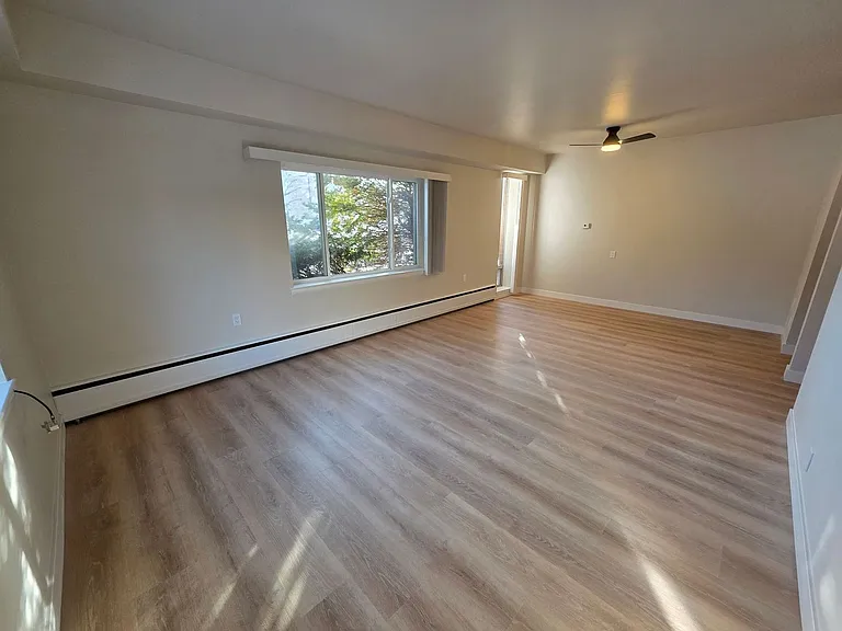 616 Franklin St — Photo 13
