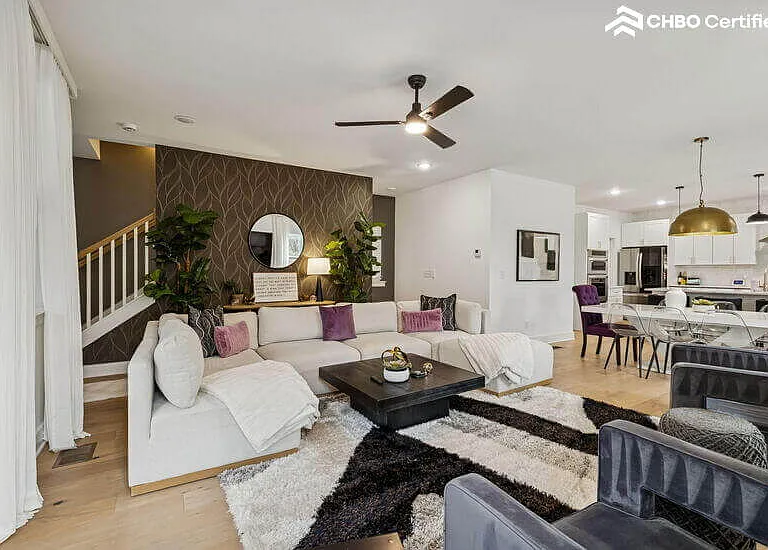 View into the living room - sectional is now gray