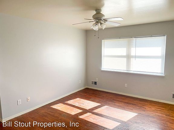 2nd image of 4700 Walnut Grove Ave APT 4