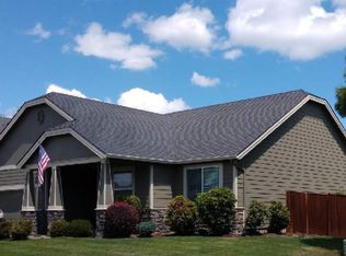 1235 Throne Dr, Eugene, OR