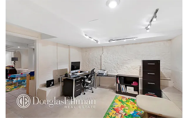 Sold by Douglas Elliman | media 6