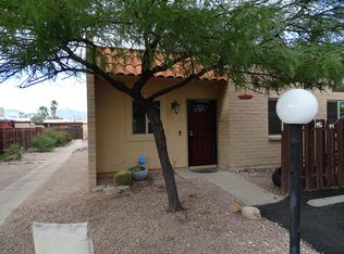 922 S Pantano Rd, Tucson, AZ 85710