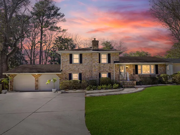 117 Goose Creek Dr, Goose Creek, SC 29445