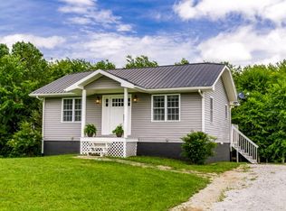 118 Gore Ave, Livingston, TN 38570
