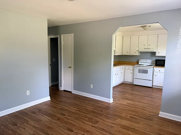 204 Brandywine Rd #B — Photo 3