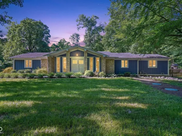 4561 S Brooklawn Dr, New Palestine, IN 46163