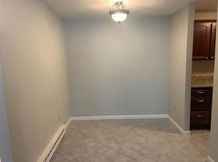 47 Will Dr UNIT 103, Canton, MA 02021