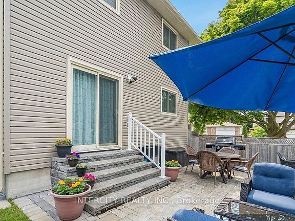 4th image of 79 Kinzie Ln