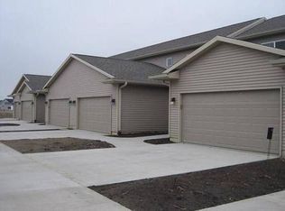 500 Mechanic St, Fayette, IA 52142