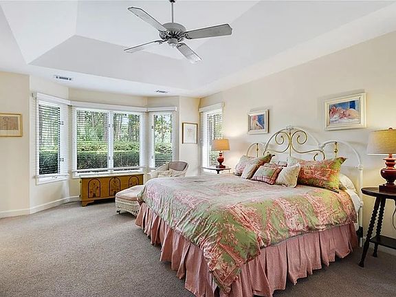 4th image of 1 Whispering Pines Ct